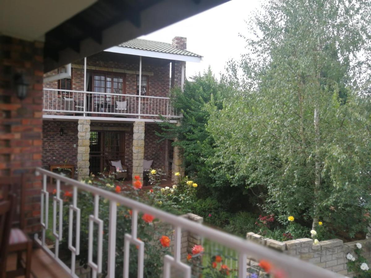 Clarens Cottages Екстер'єр фото