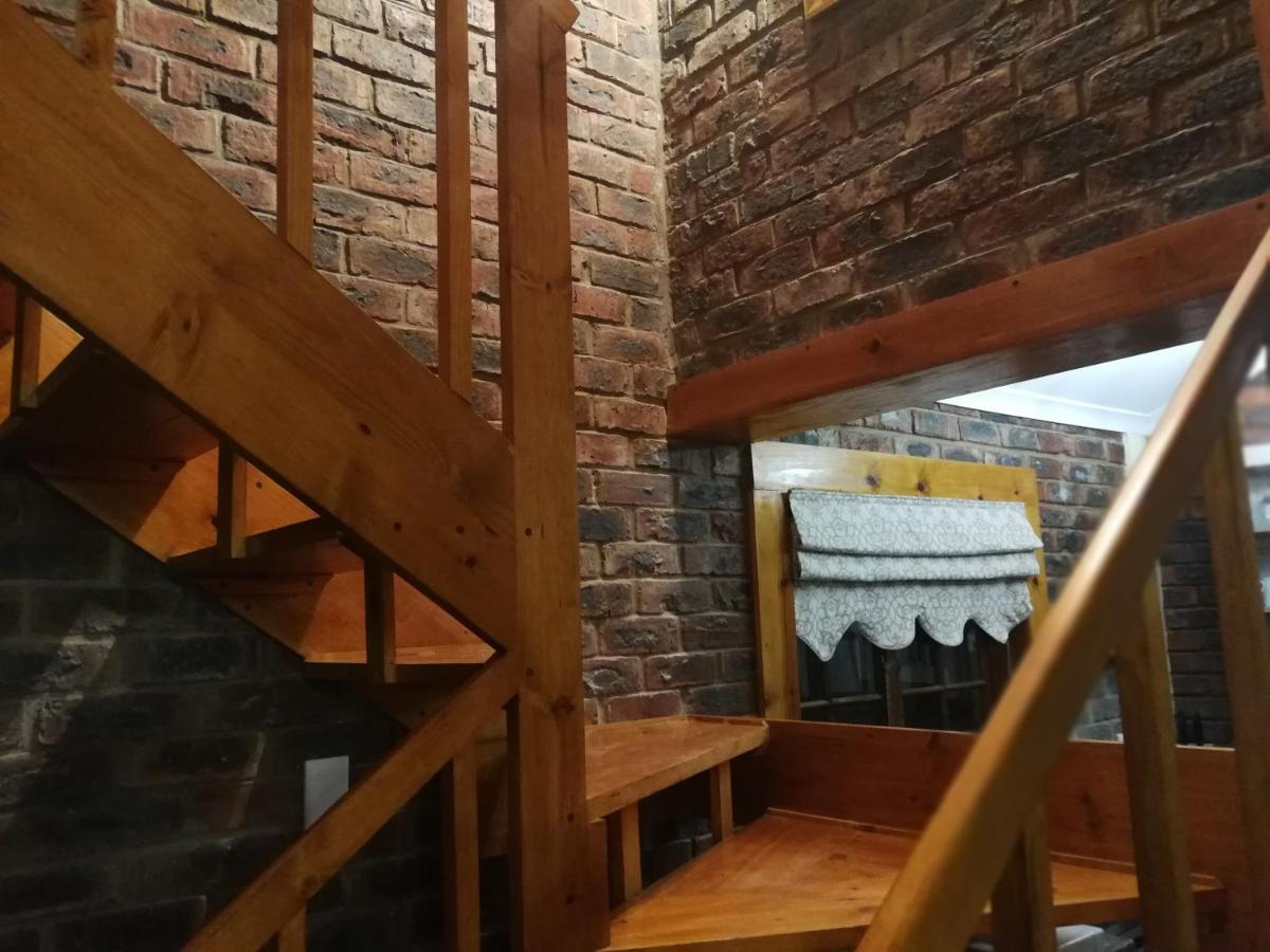 Clarens Cottages Екстер'єр фото